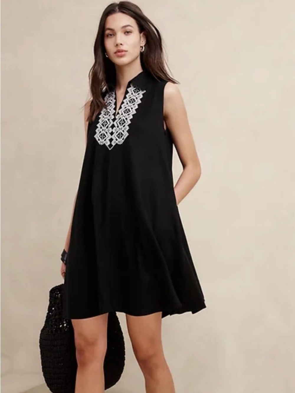 Banana Republic Black Linen Blend Dress Embroidered NWT